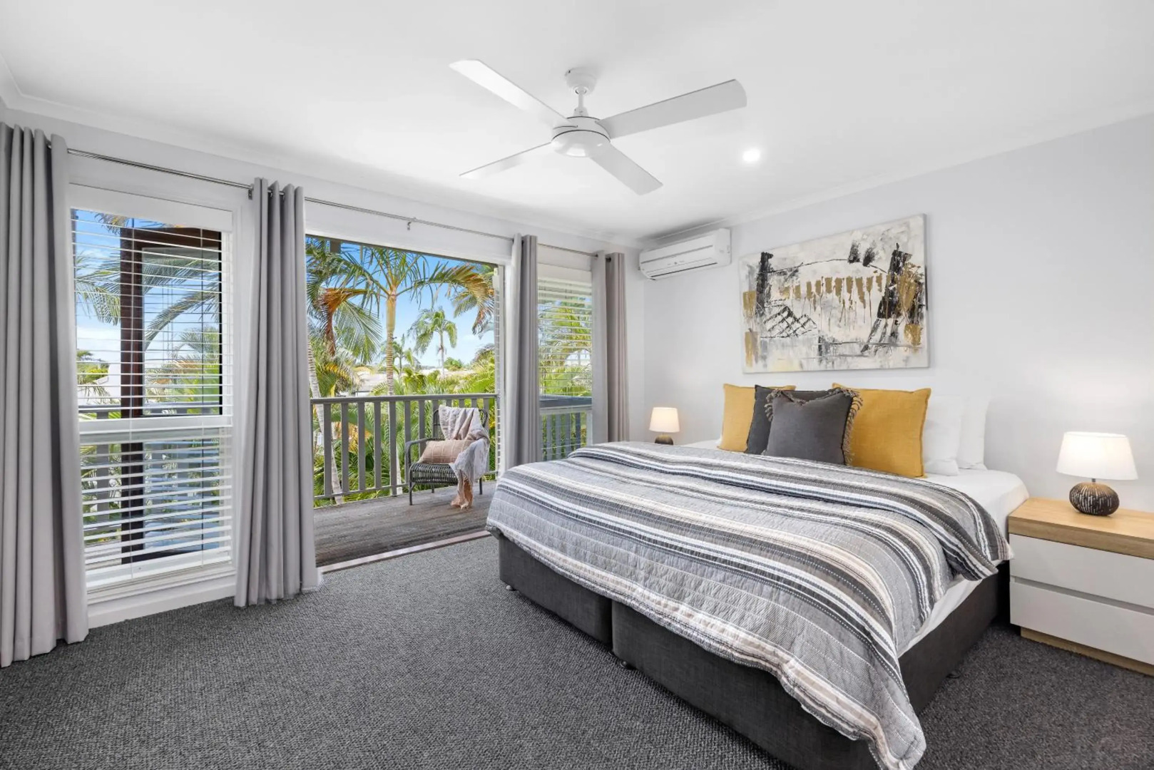 Noosa Outrigger Beach Resort