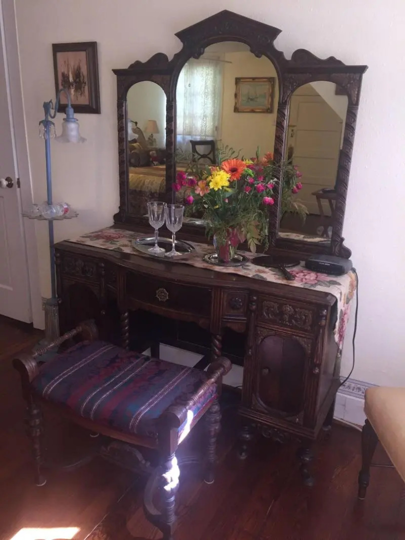 Woldert-Spence Manor