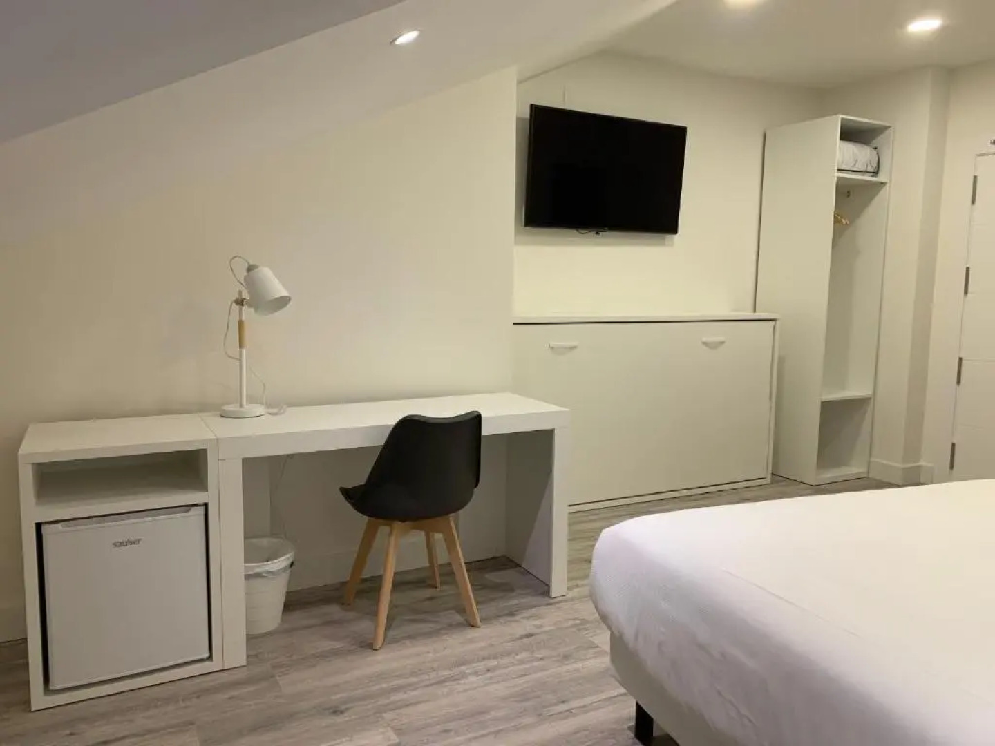 Hostal Comfort Suites