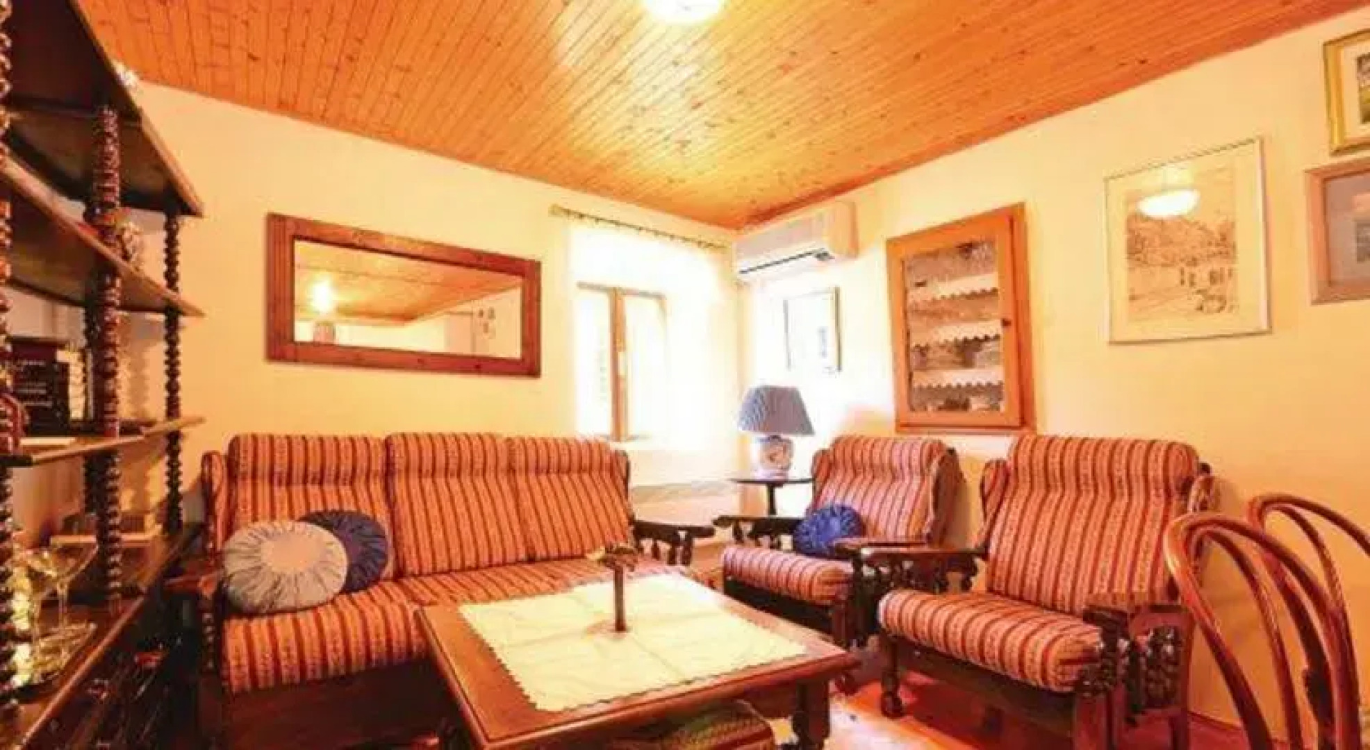 Holiday Home Kamena Kuca