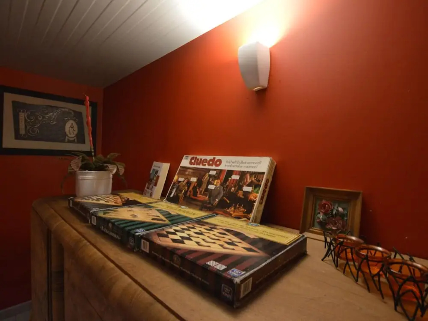 Spacious Home With Garden