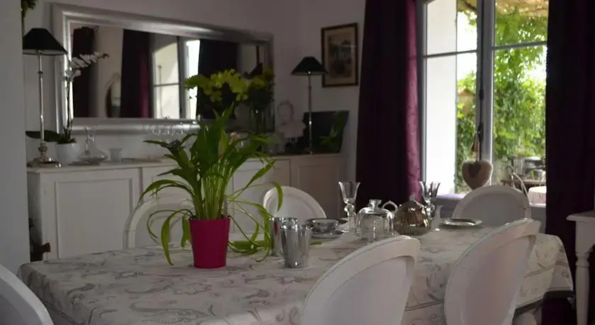 Un Relais En Provence