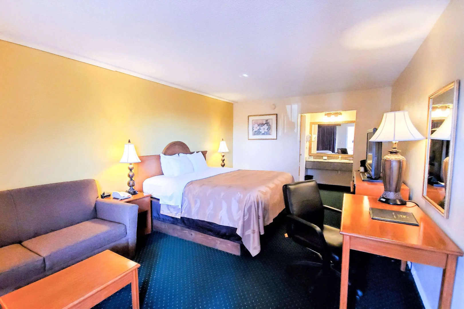 Quality Inn near Manatee Springs State Park