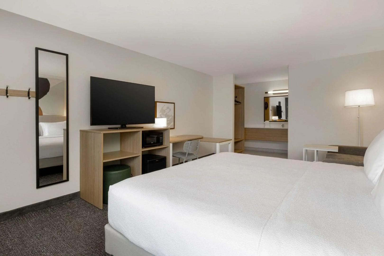 Spark by Hilton Santa Nella on I-5