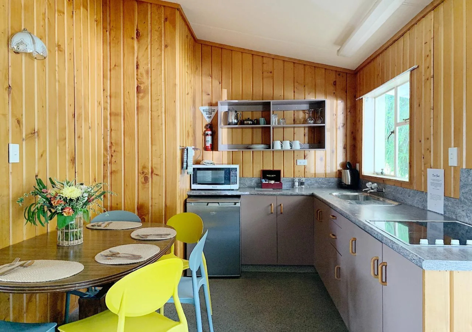 Archway Motel & Chalets