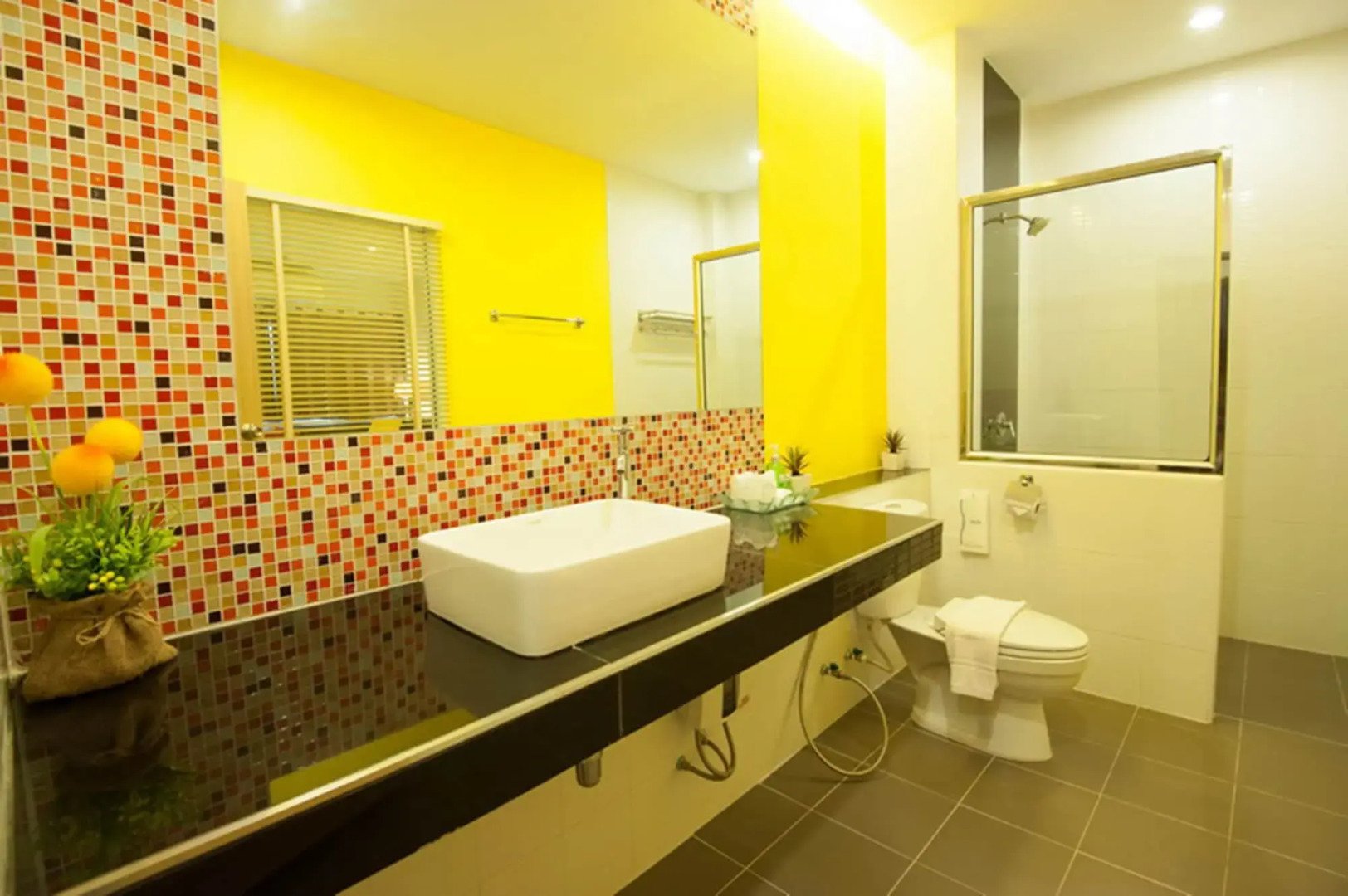 The Cozy Nest Boutique Rooms