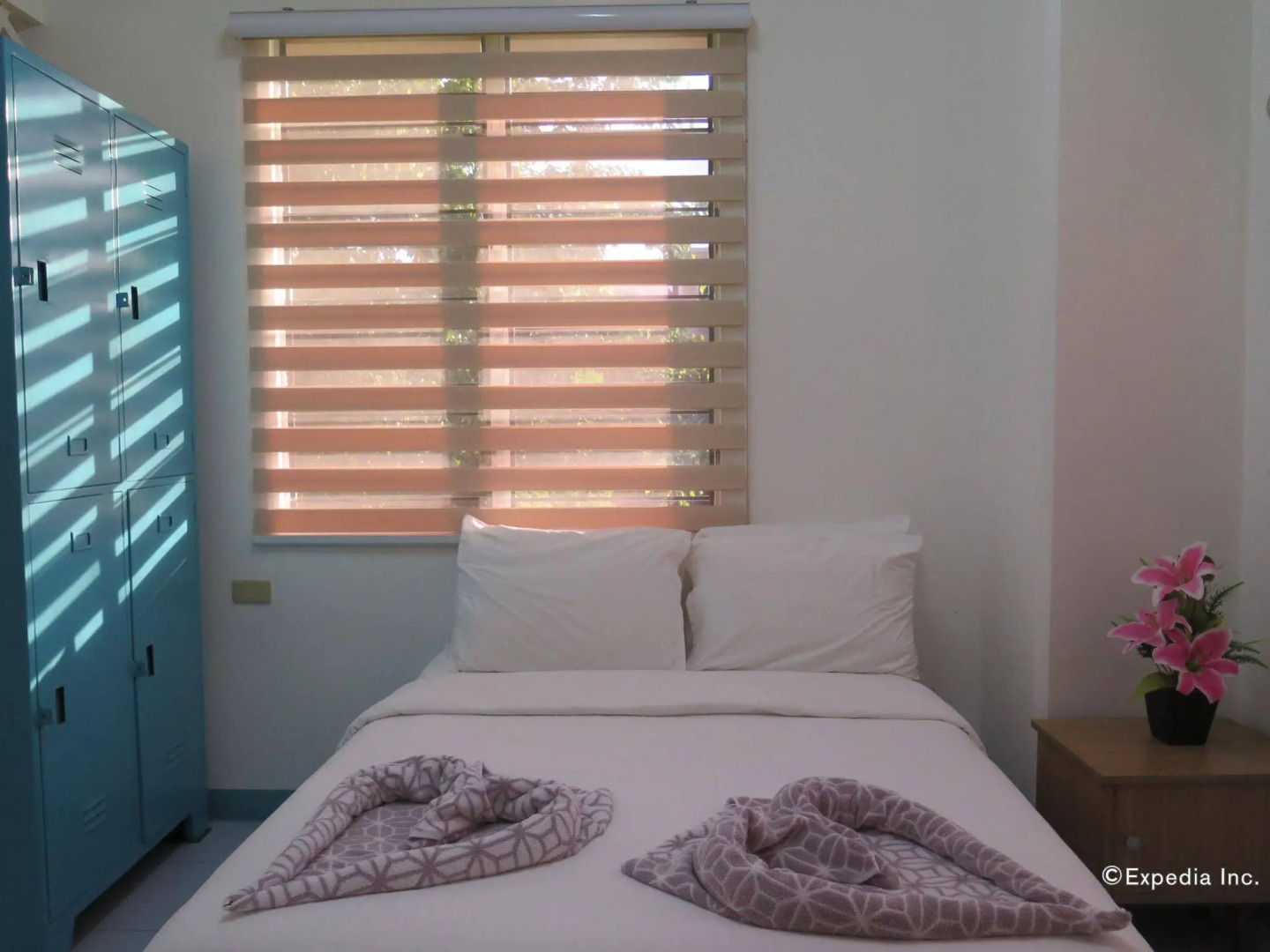 Alicia Tower Residences - Adult Only - Hostel