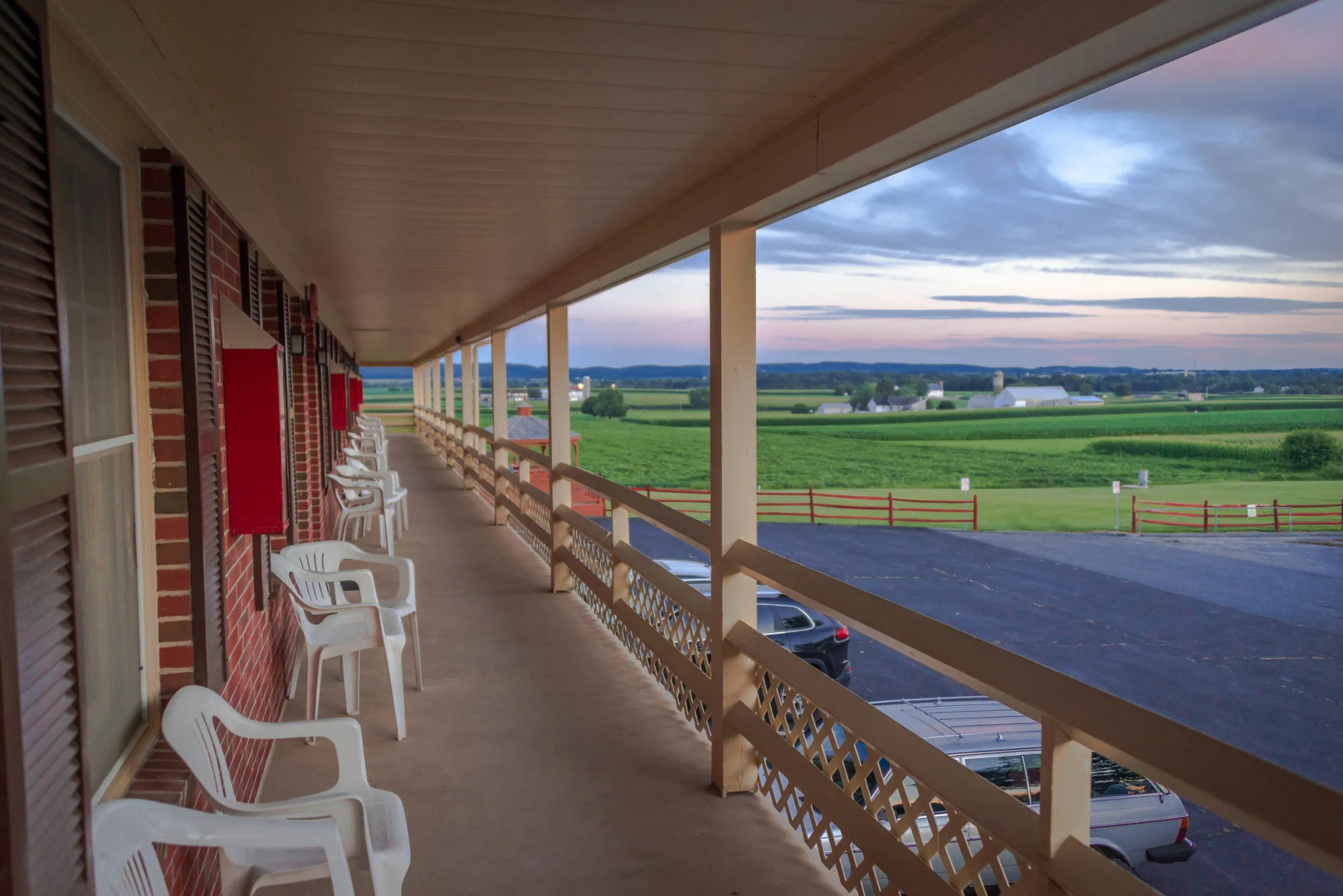 Harvest Drive Family Inn