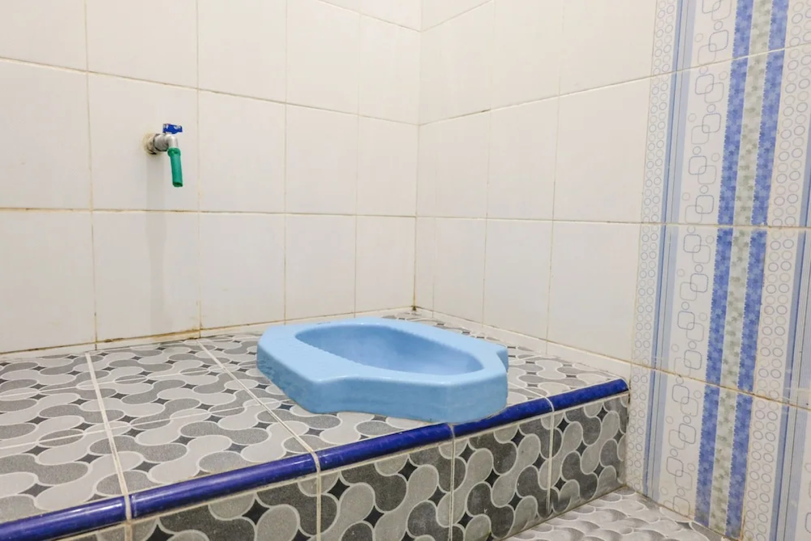 Spot On 2723 Gatsu Kost