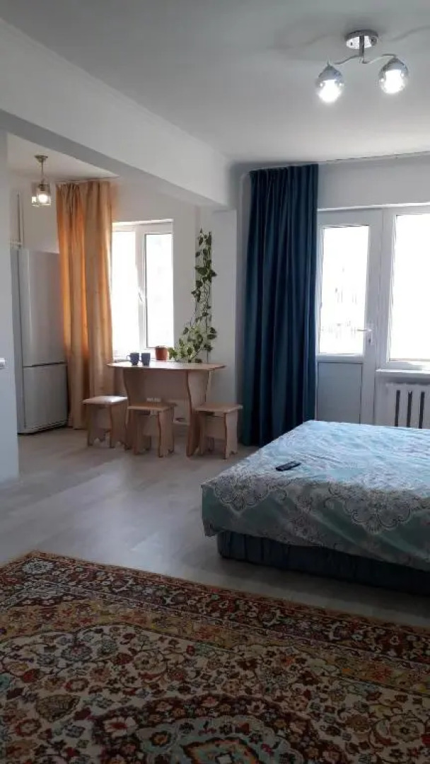 1 komnatnaja kvartira posle remonta v rajone byvshego universiteta Bolashak