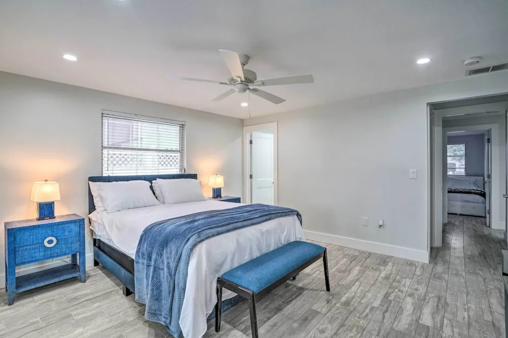 Waterfront Matlacha Home w/ Hot Tub & Grill!