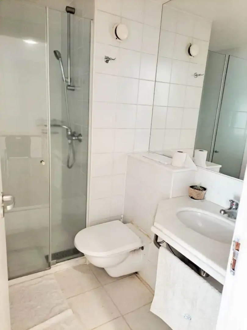 Get a Flat 1409 Mercury GRU