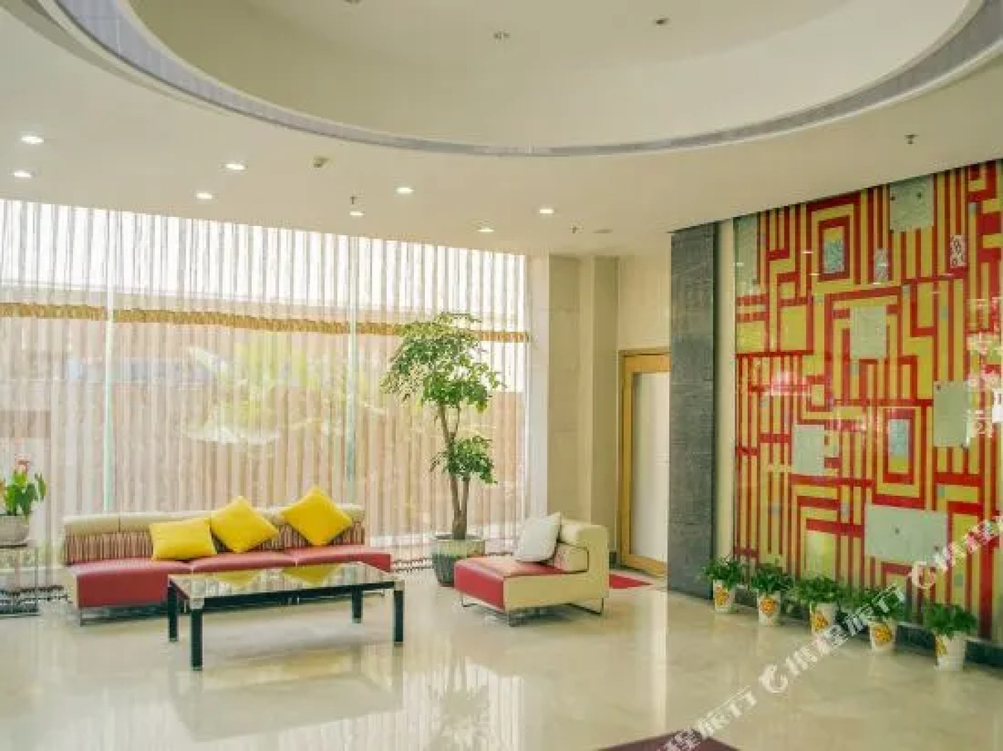 Zhuhai Yujing Business Hotel