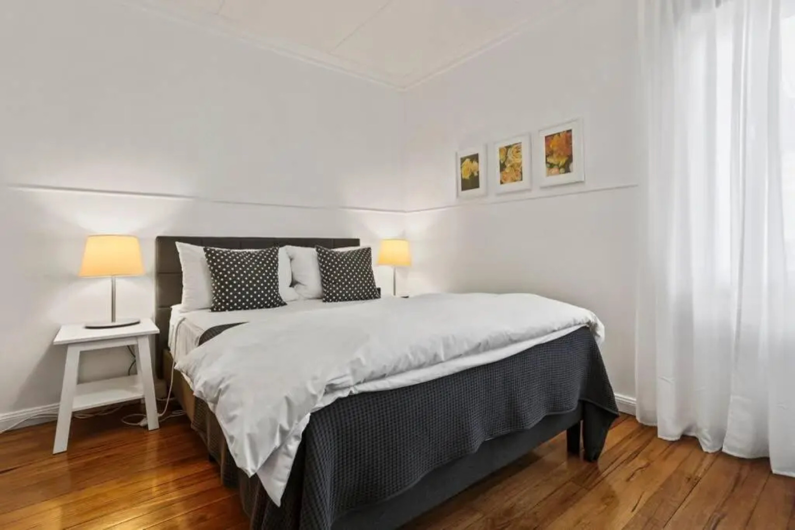 Canoon - 4 Bedroom, Pet Friendly home