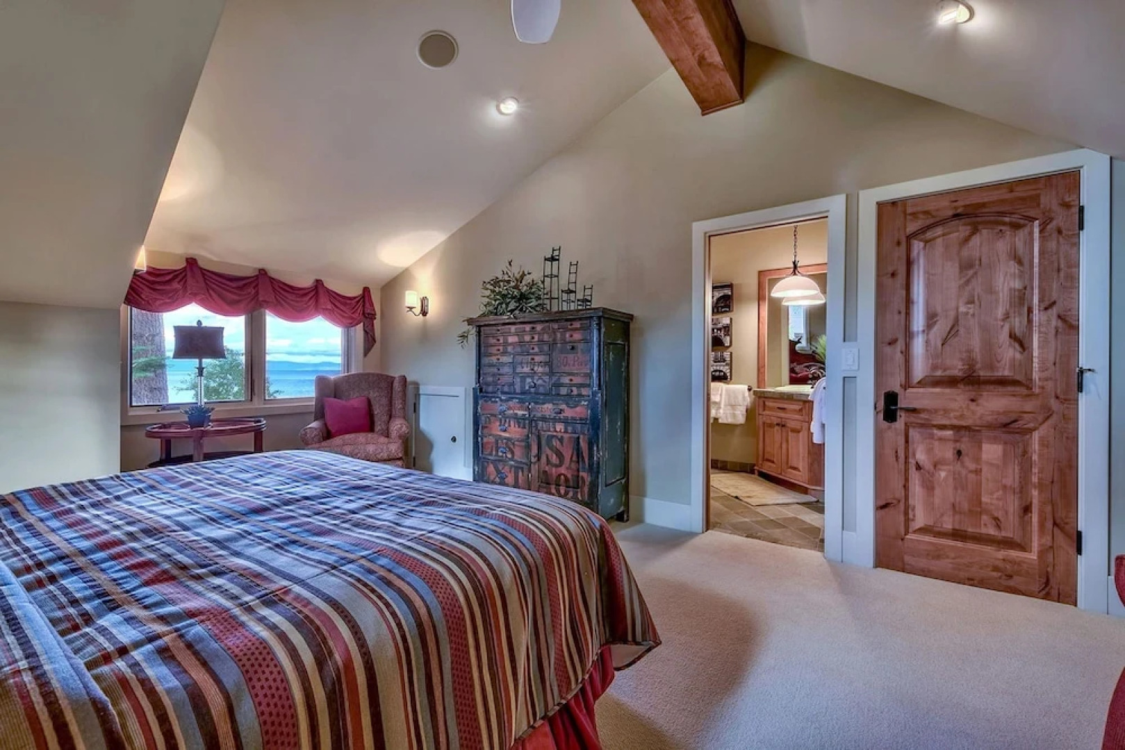 The Luxury Lakefront by Lake Tahoe Accommodations