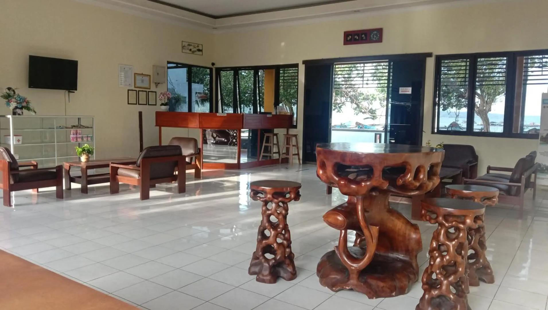 OYO 798 Yokima Beach Hotel