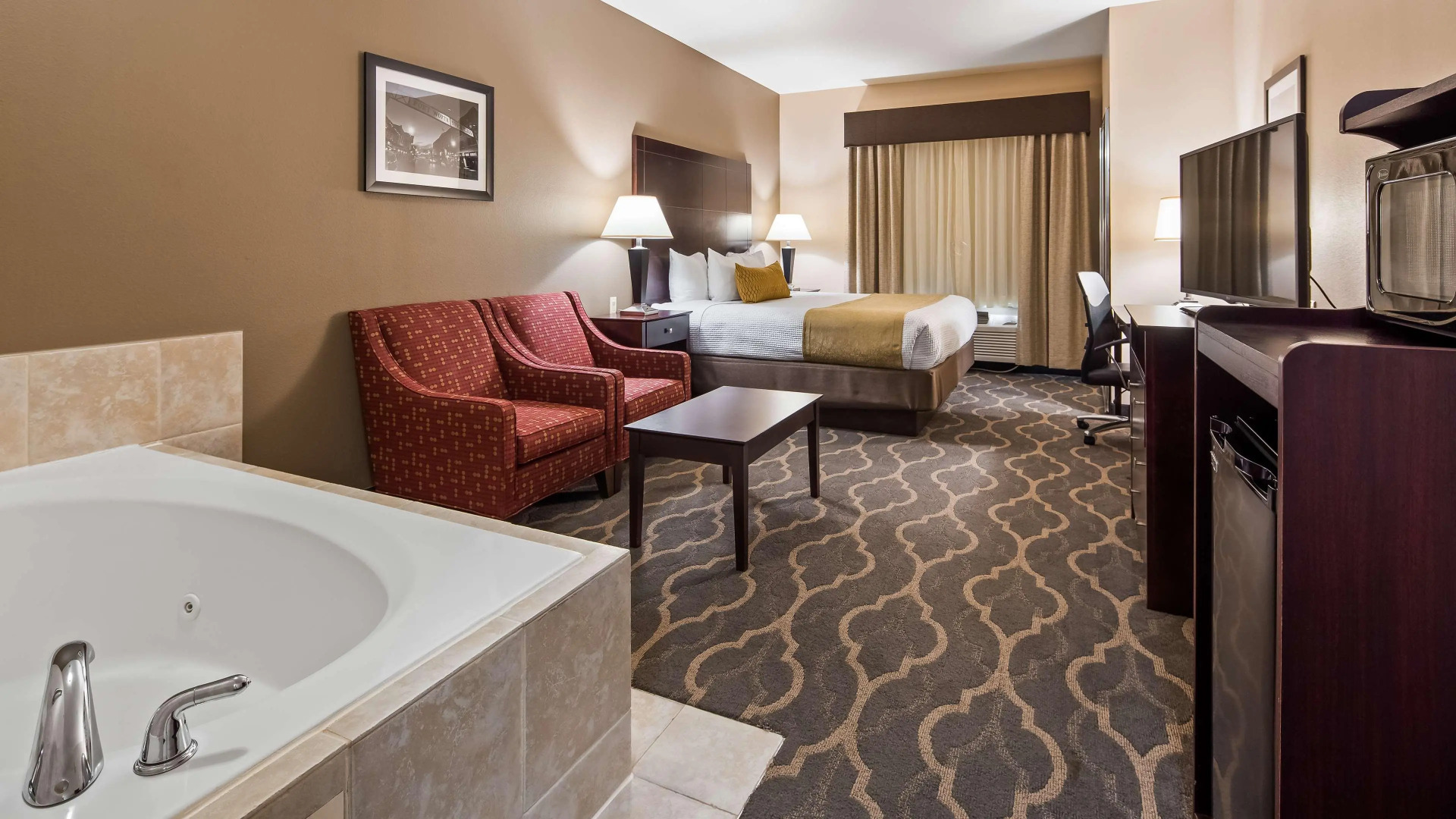 Best Western Plus Burleson Inn & Suites