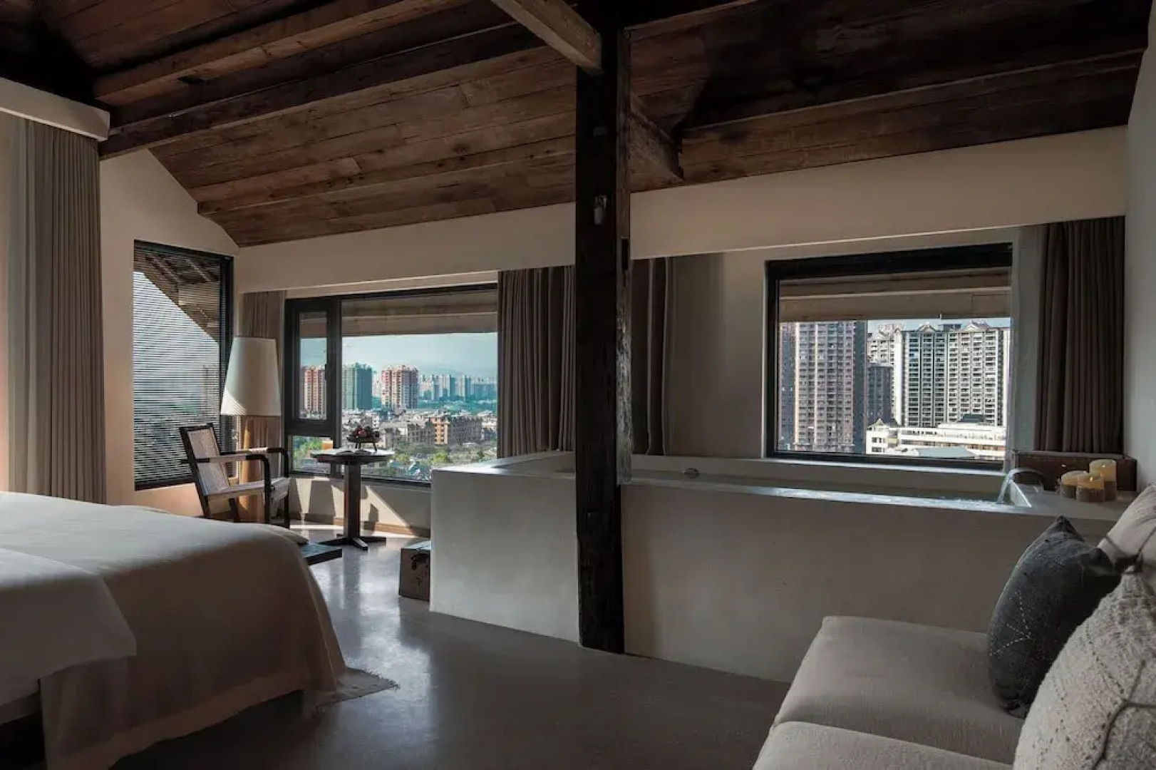 Xishuangbanna Jinghong Hidden in Nature