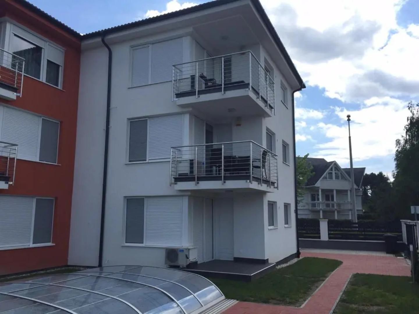 Tulip Family Apartment