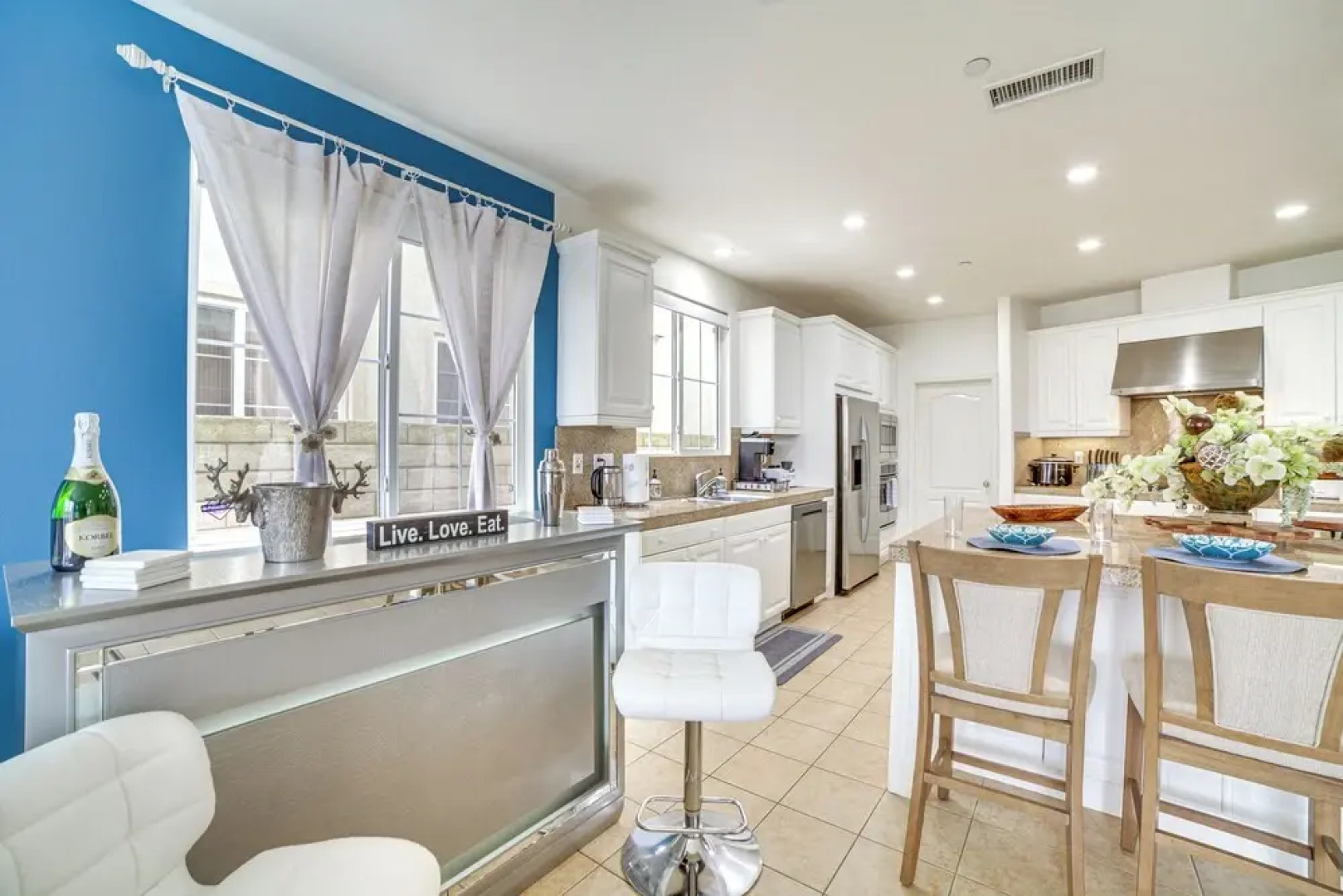 Coastal, Canal-front Oxnard Home ~ 1 Mi to Beach!