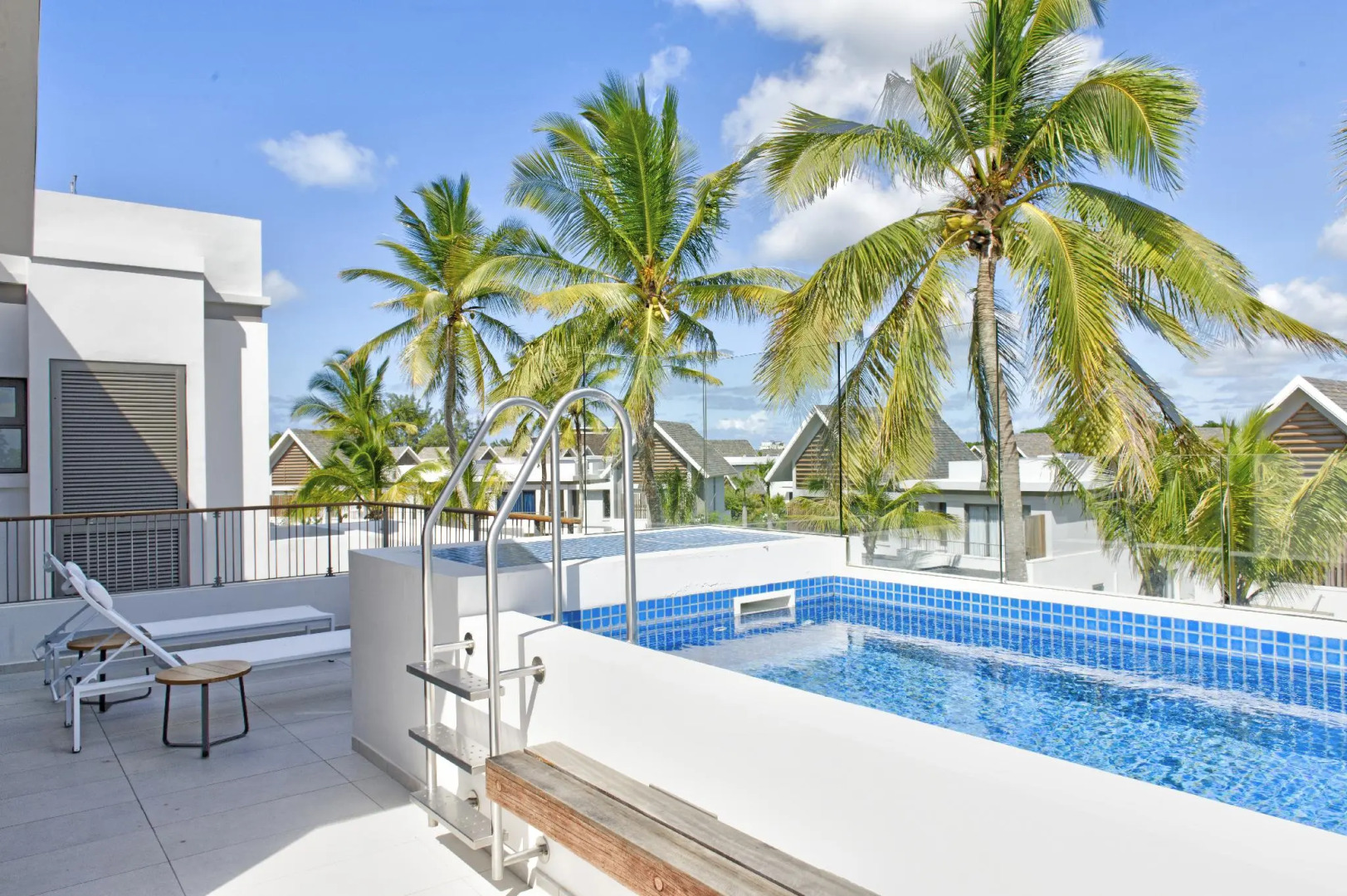 Mont Choisy Le Parc by Pam Golding