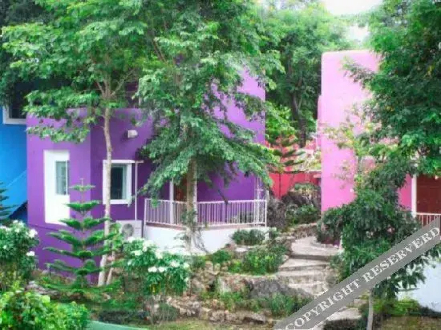 培福安姆度假酒店(Phuauem Resort)