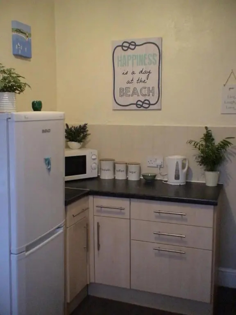 The Shady Corner, Flat 2, 16 Sandy Lane (Adults Only)