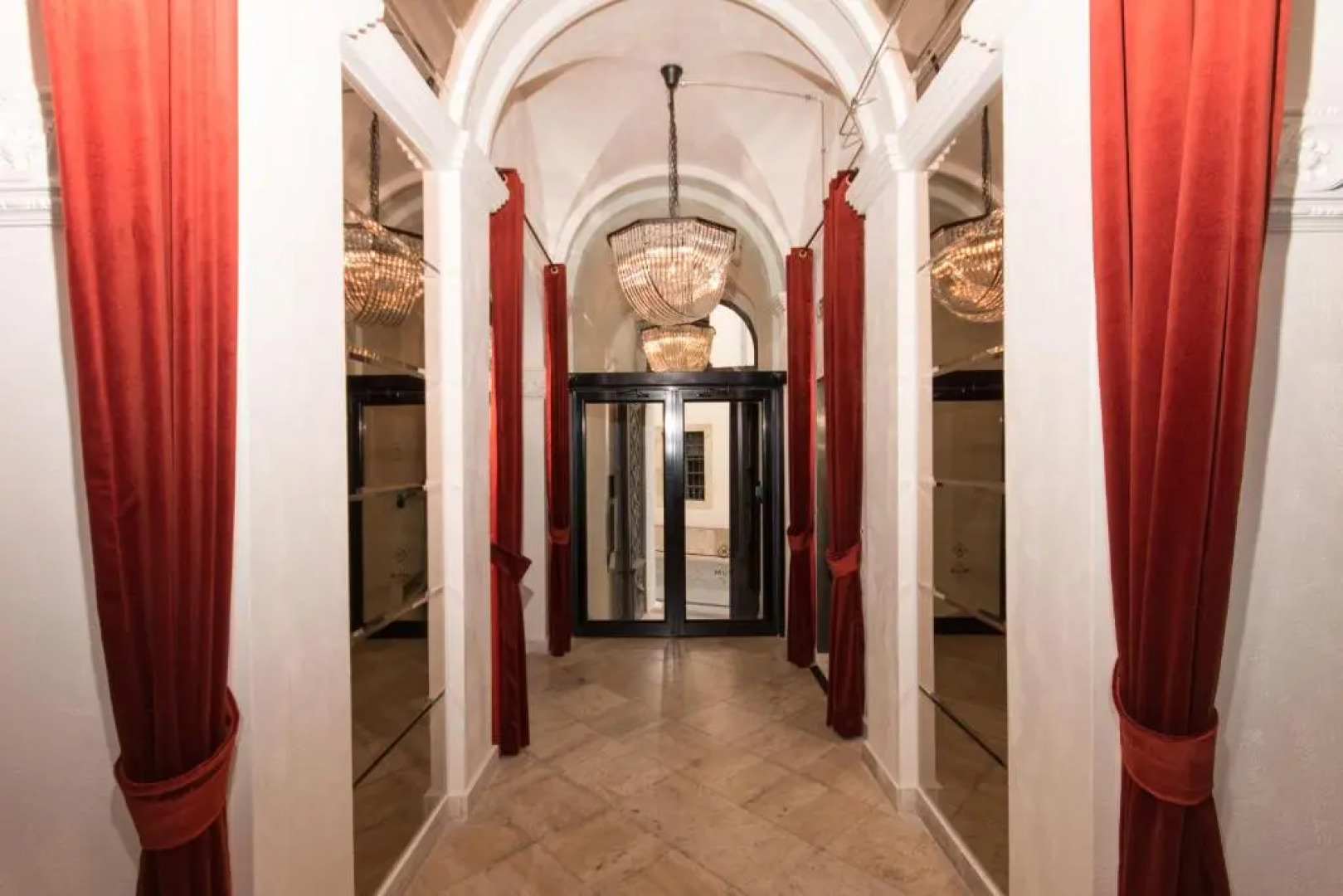 Отель Rum Budapest