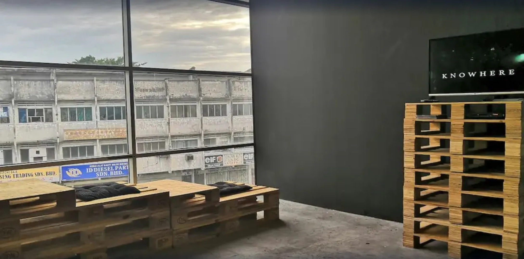 Bed & Bike Backpackers Studio