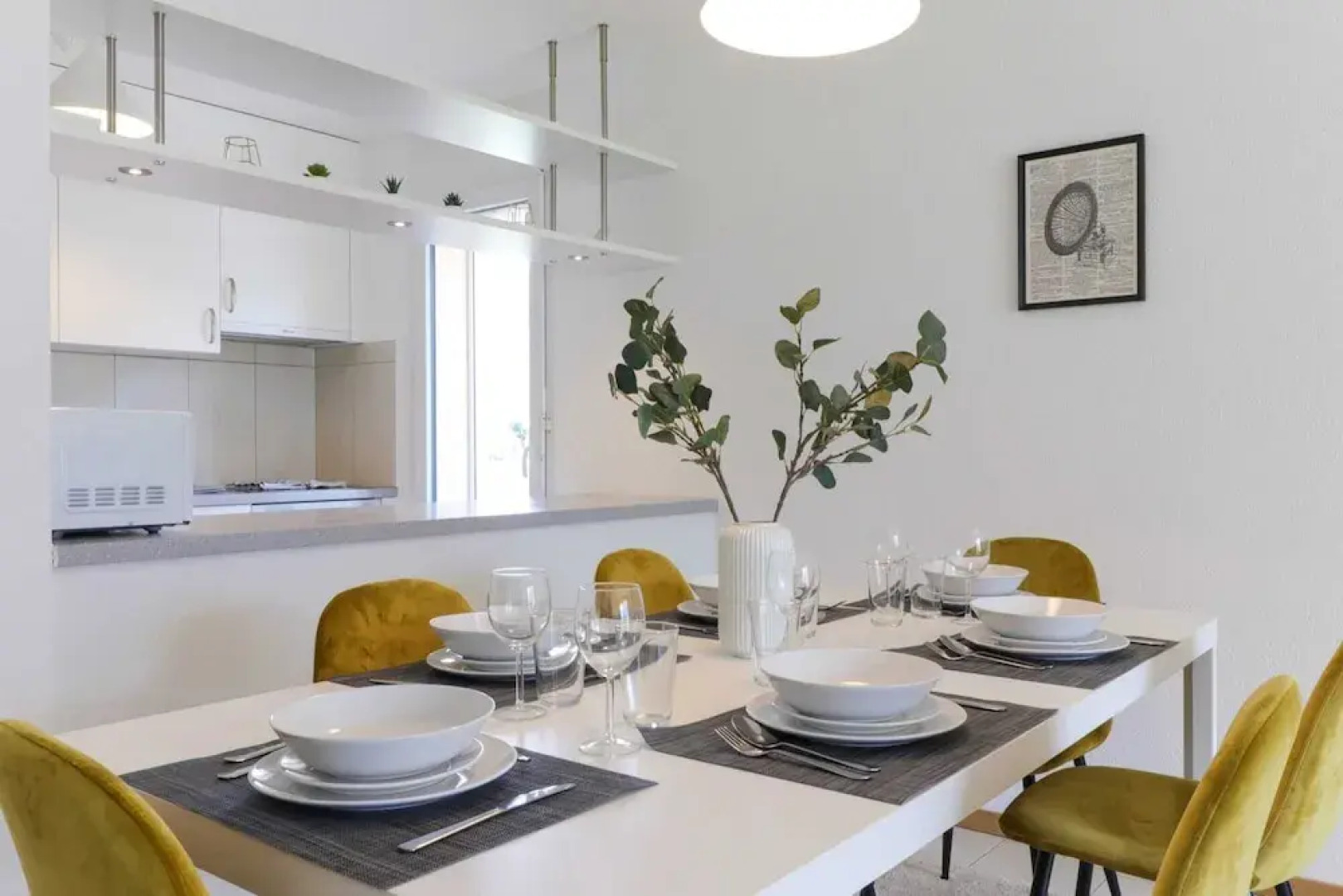 Nice and Recent Apartment Ideally Located in Martigny, Self Check-in