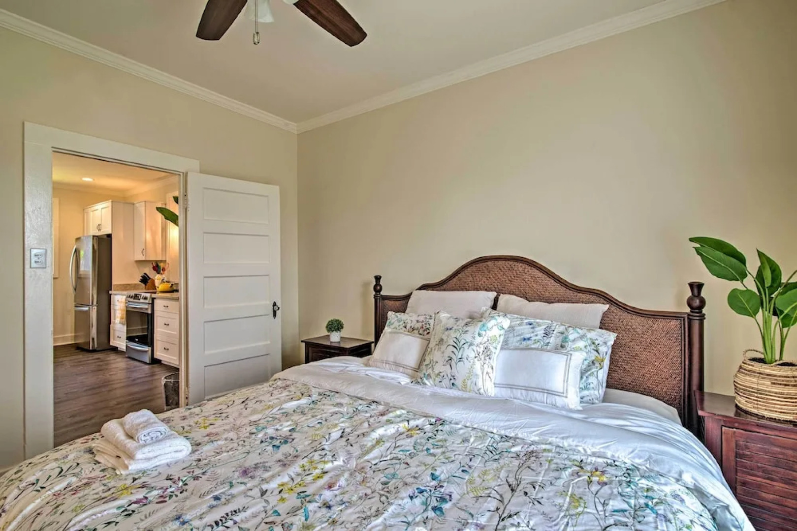 Papaikou Escape < 3 Mi to Botanical Garden!