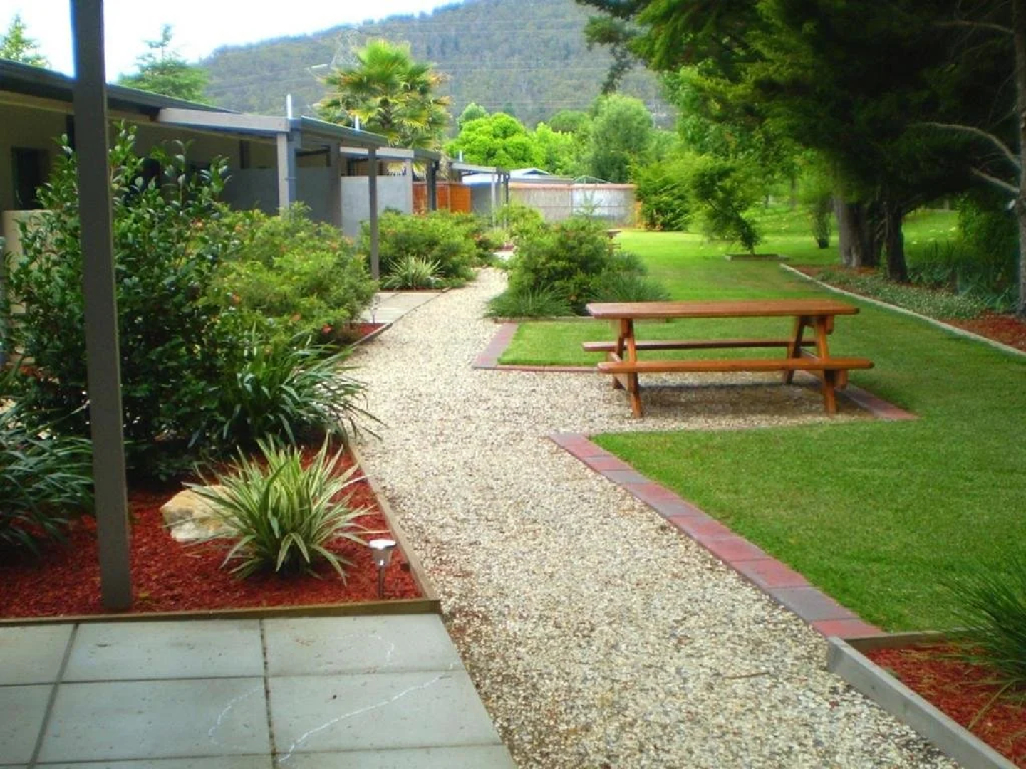 Grevillea Gardens Apartment 3