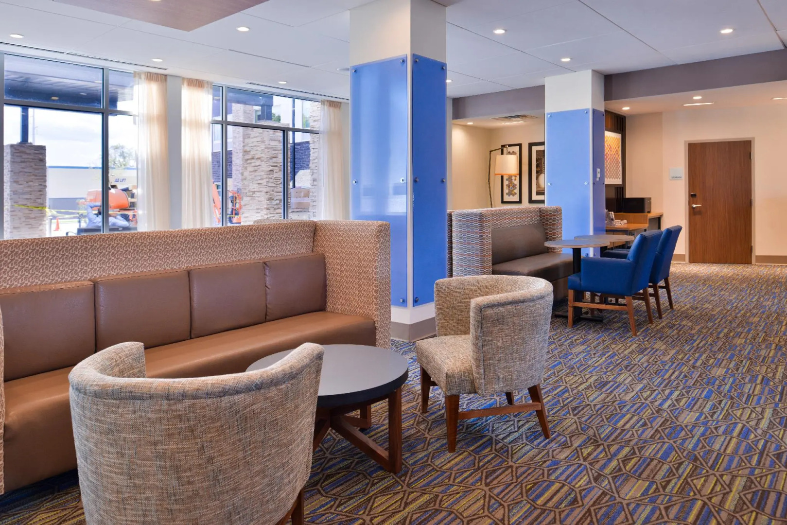 Holiday Inn Express & Suites Mall of America - MSP Airport by IHG