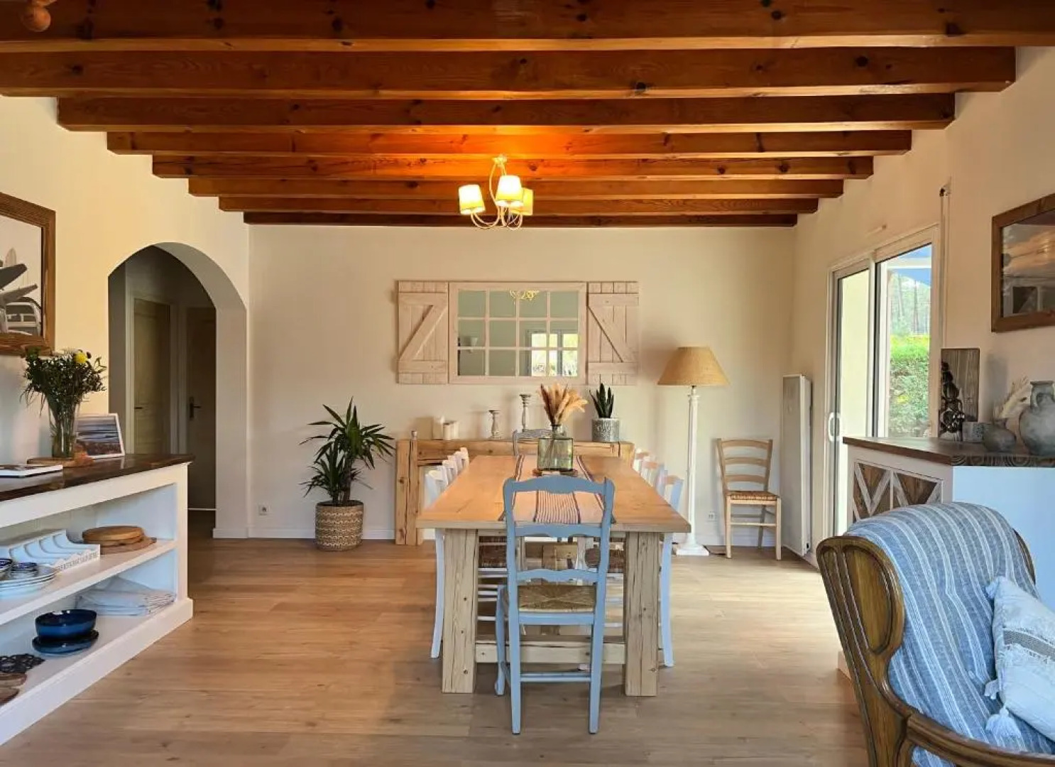 Charming villa, tranquillity by the forest