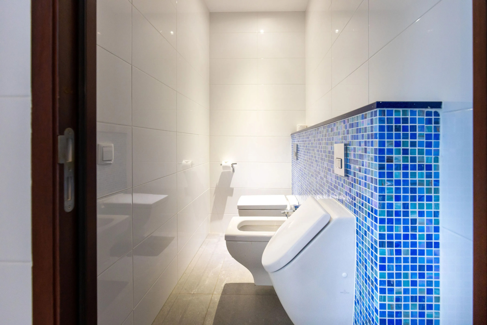 New Oceanfront Luxury Mansion W/ Private Beach & Pool - Gated Community