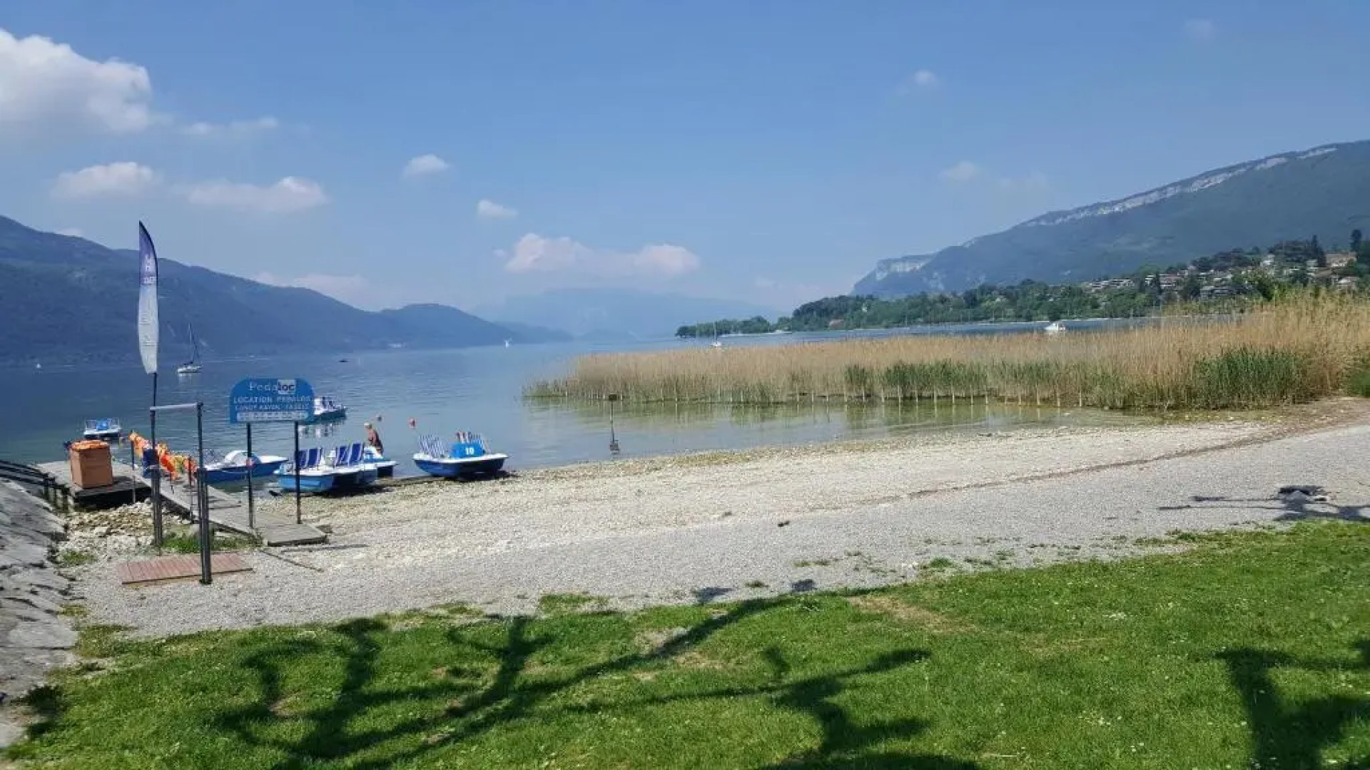 Les Picaillons - A 200m du lac