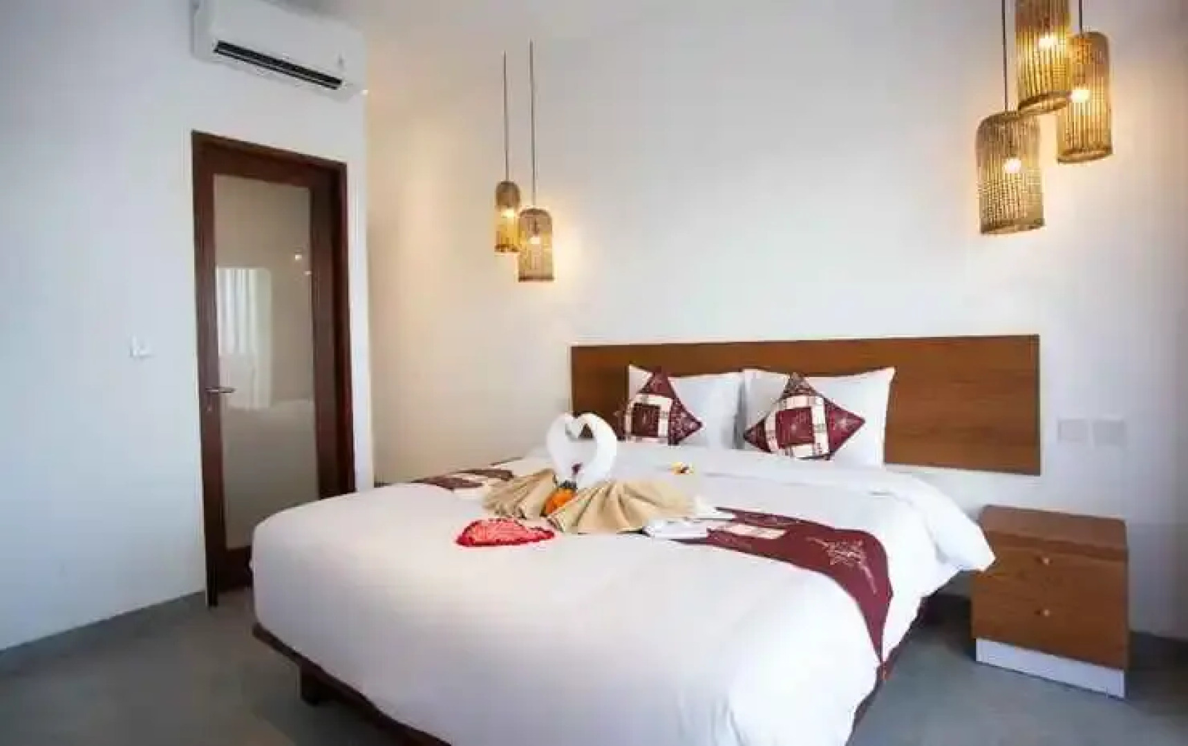 The Kd Suites & Coffee Shop