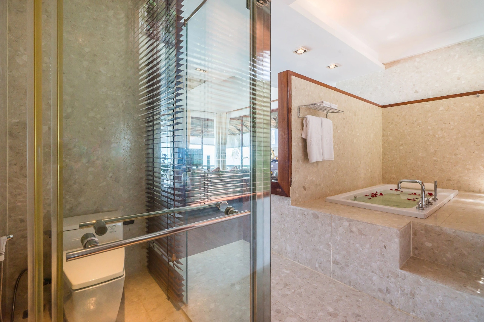 Samui Paradise Chaweng Beach Resort 