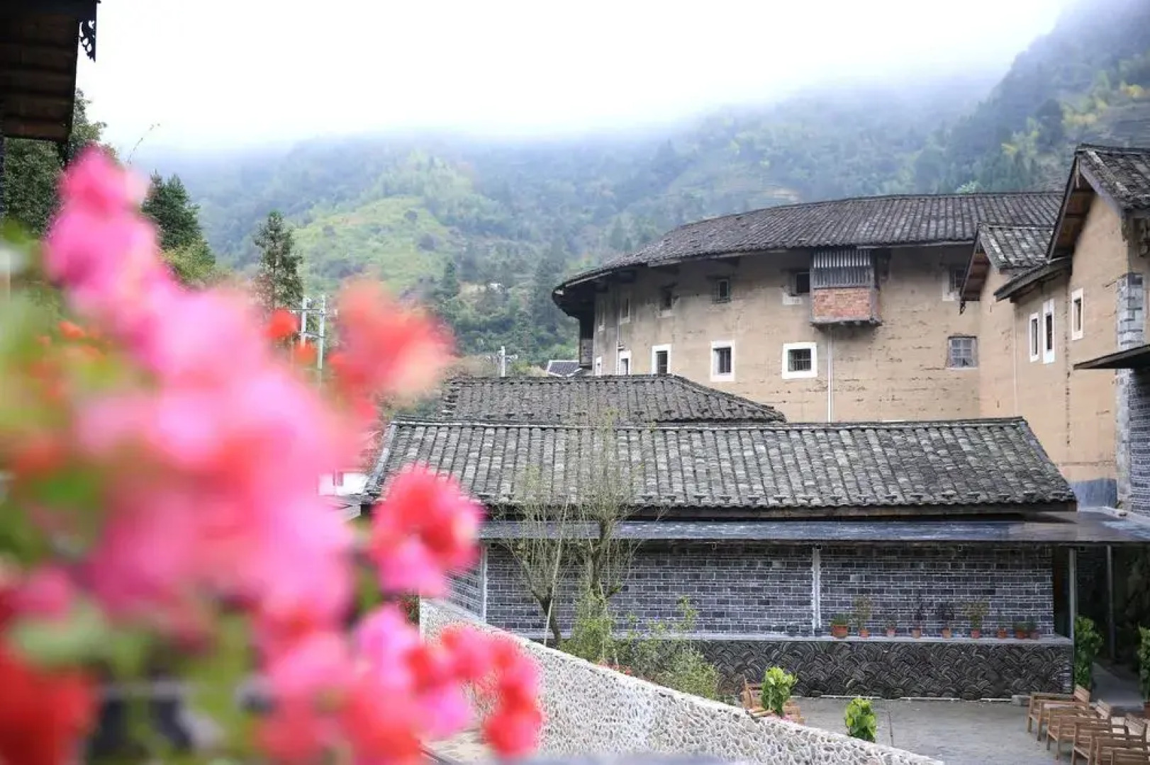Tsingpu Fujian Tulou Retreat