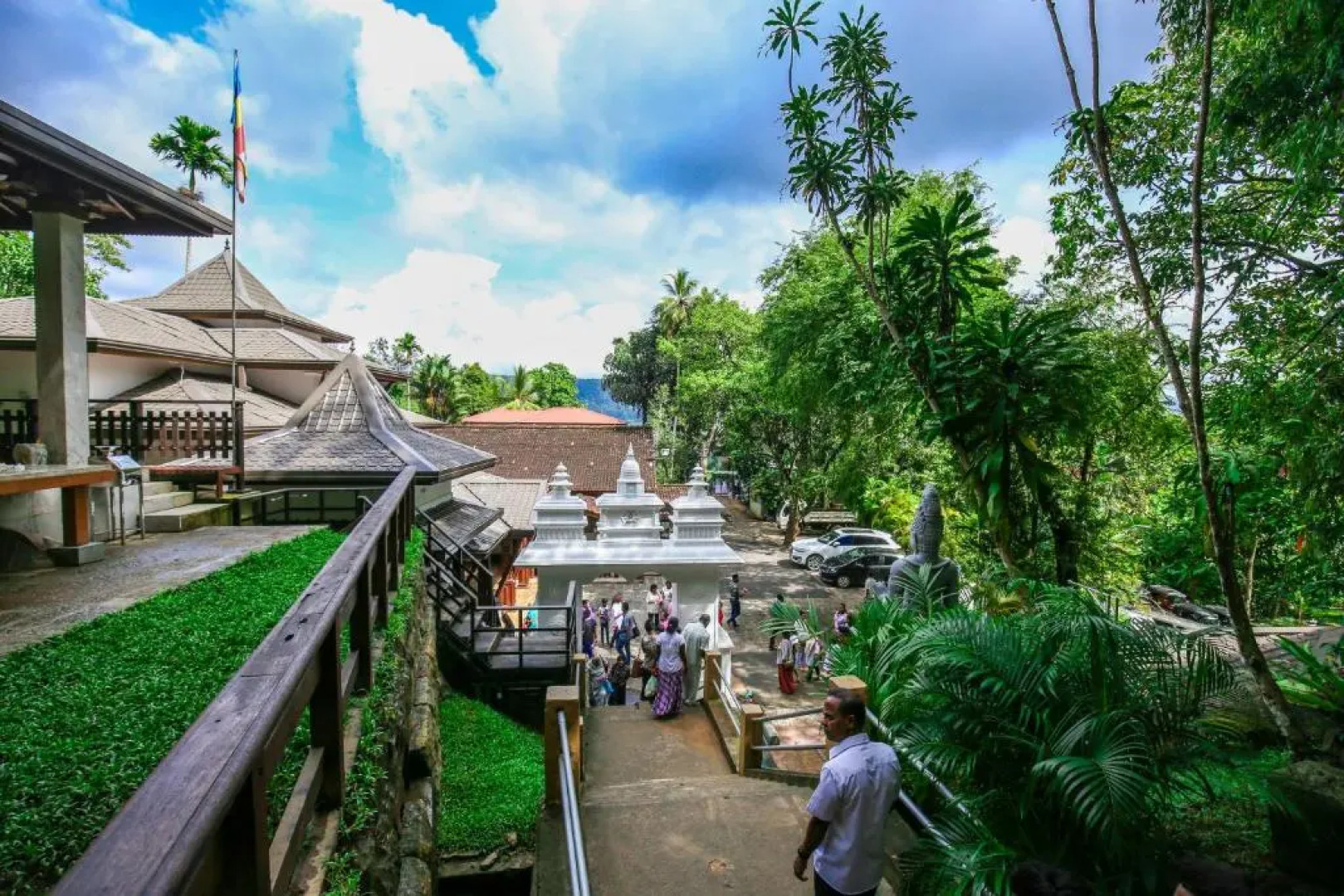 Lavenro Hotel & Resort