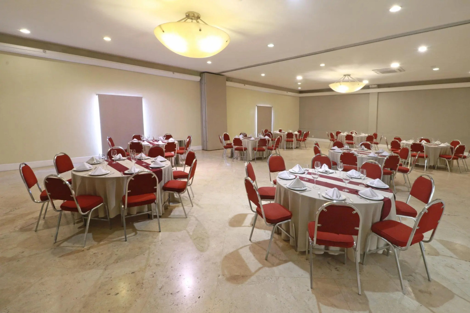 Holiday Inn Hotel & Suites Guadalajara-Centro Historico by IHG