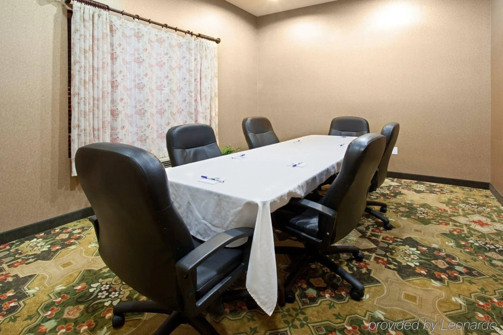 Holiday Inn Express Bernalillo by IHG