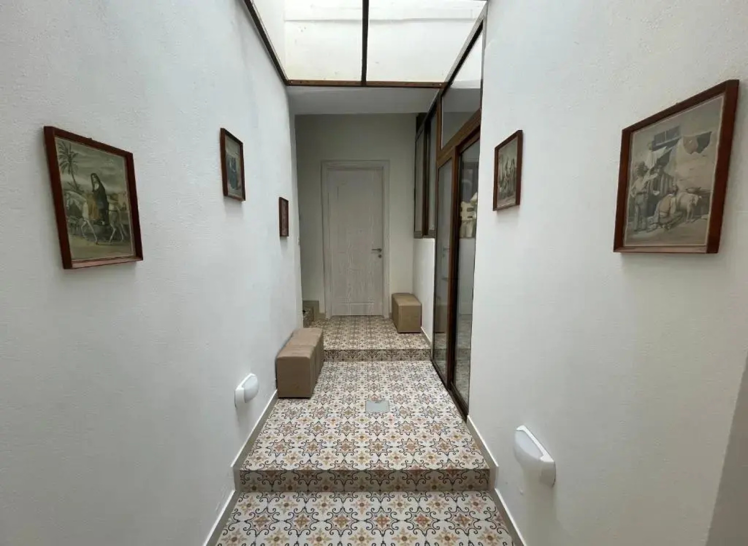 Alina Boutique Living