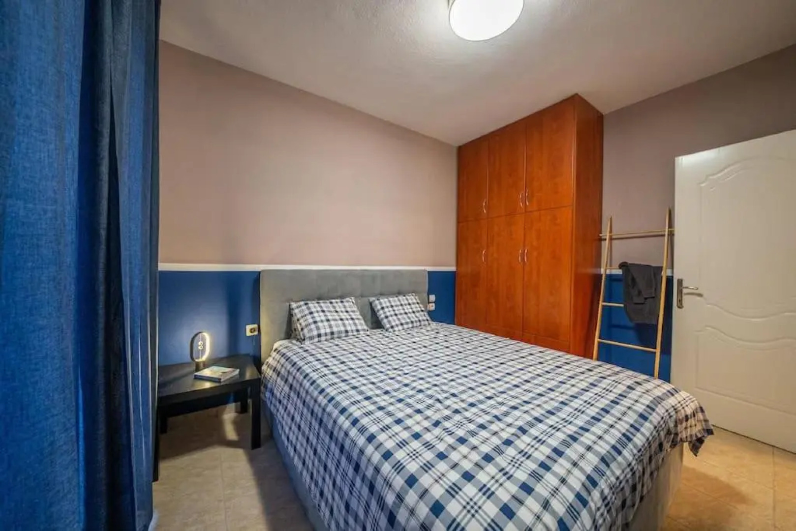 Kozani Hideaway for 2!