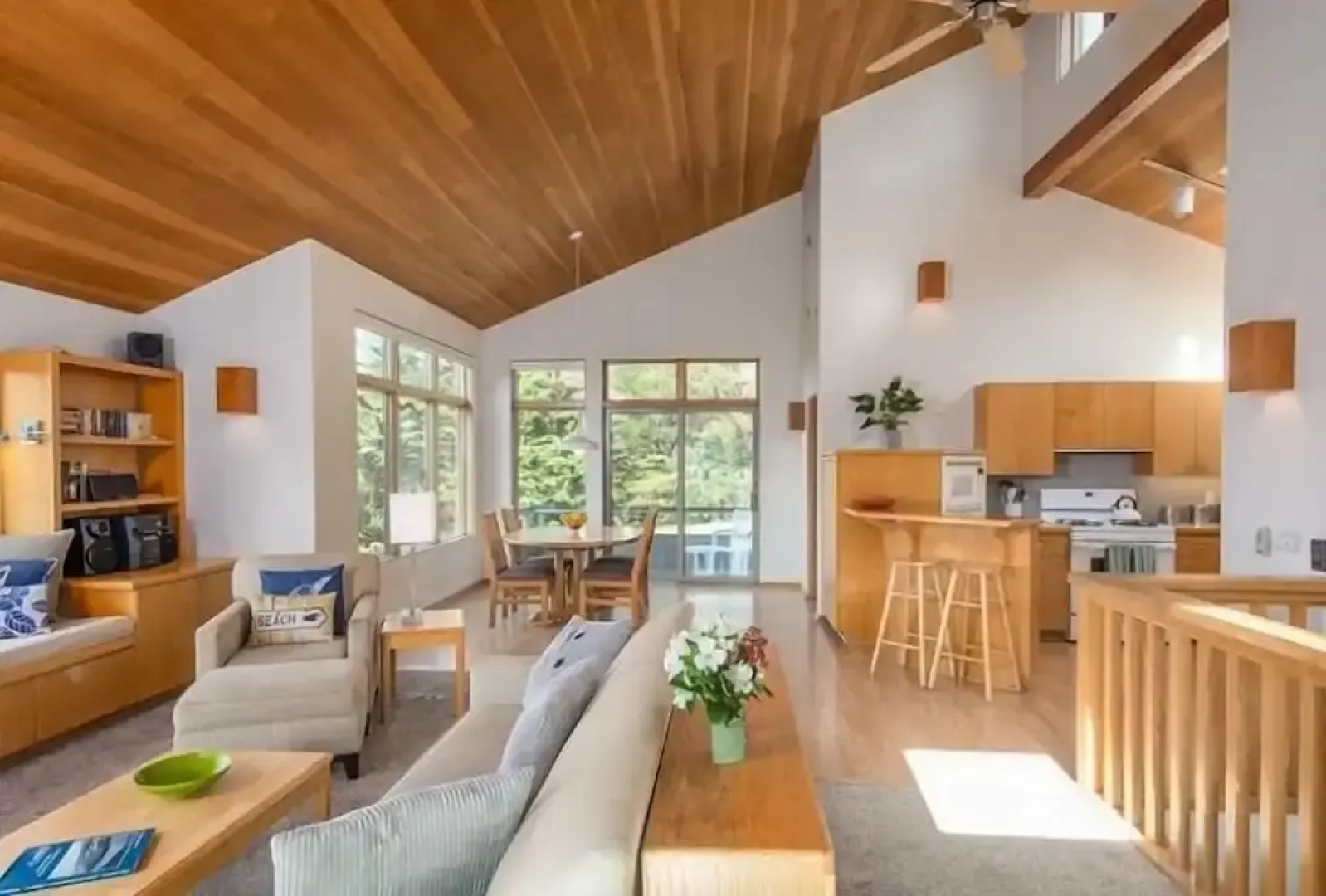 Moonshadow 3 Br home by RedAwning