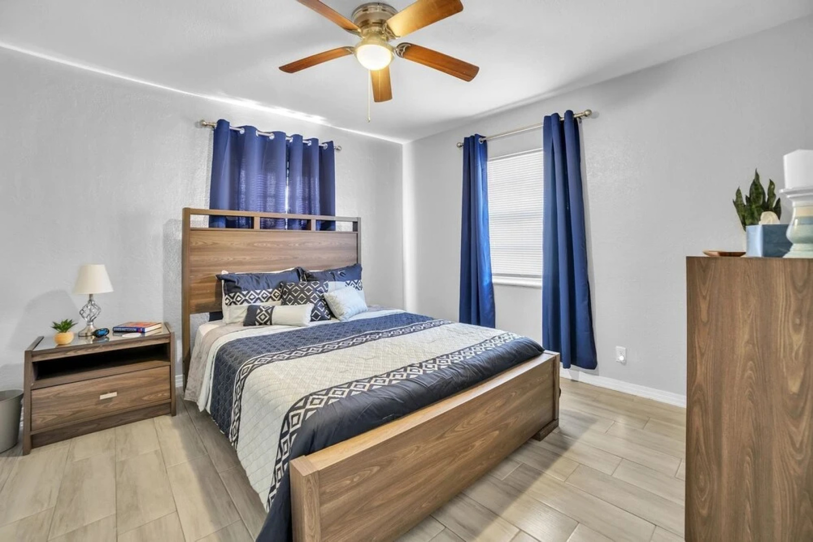 Cozy Plant City Home by RedAwning