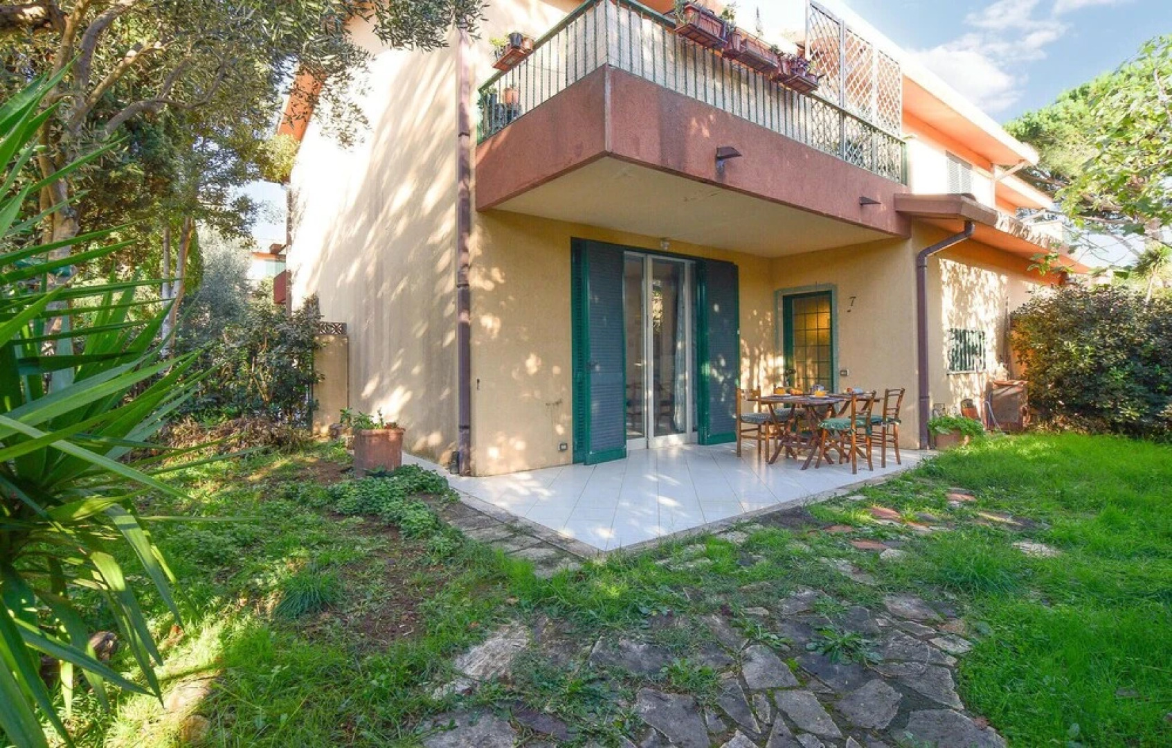 Nice Home in Capalbio Scalo With 2 Bedrooms