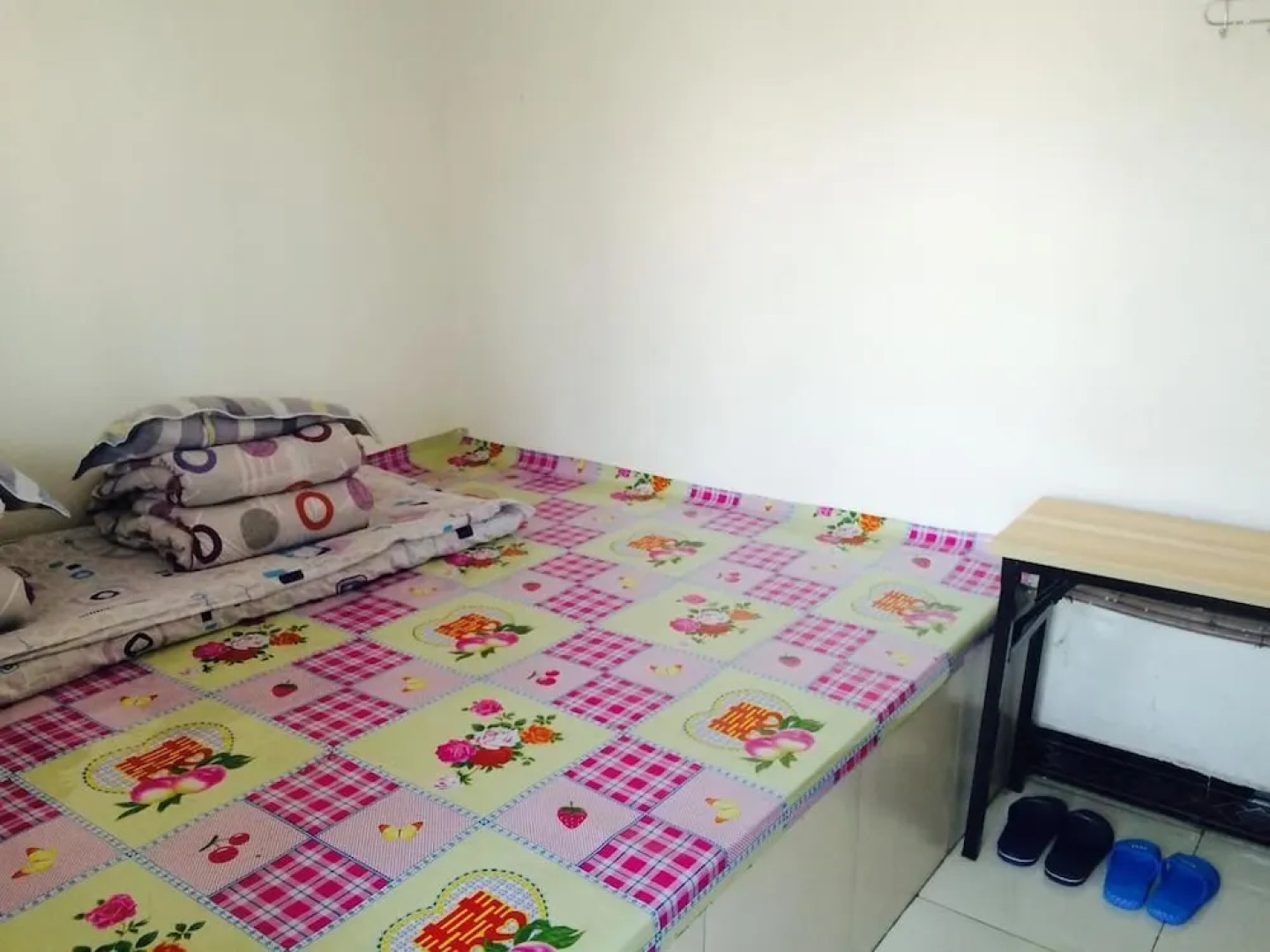 Galaha Int'l Youth Hostel JL Rime Island