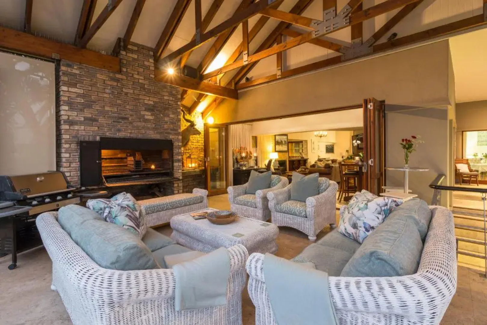 Island Way Villa