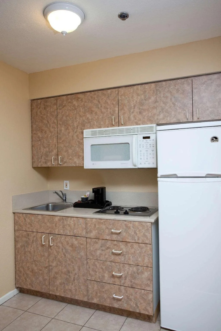 Red Lion Inn & Suites Cathedral City